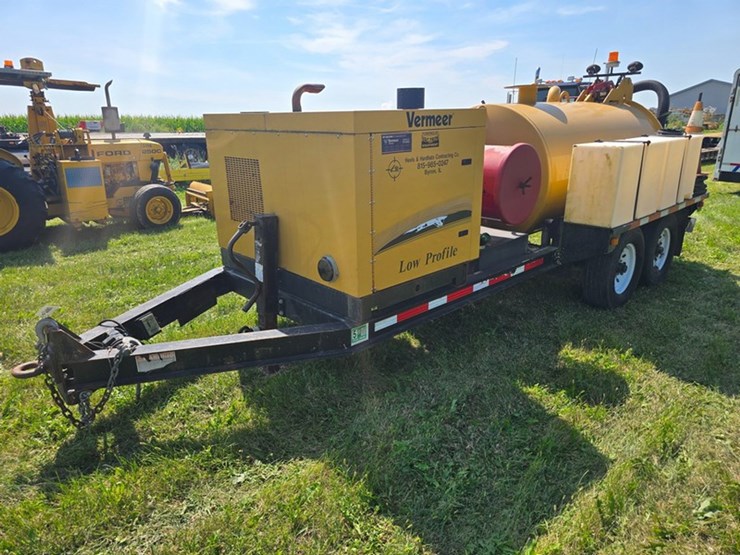 #2001-•-2015-vermeer-lp833sdt-vac-trailer-image-1