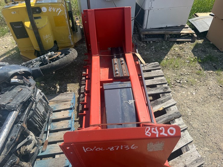 #87136-•-garbage-compactor-attrachment-image-4