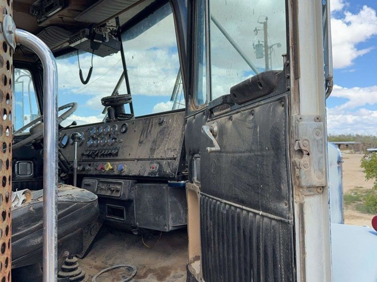 1979-kenworth-w900a-image-39