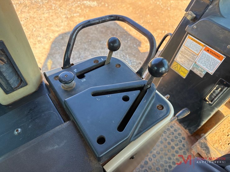 2003-caterpillar-953c-image-24