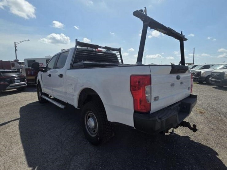 2022-ford-f250-image-4