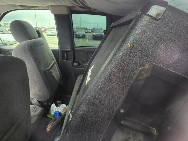 04-chev-pk-1gcec19v94z231661-image-6