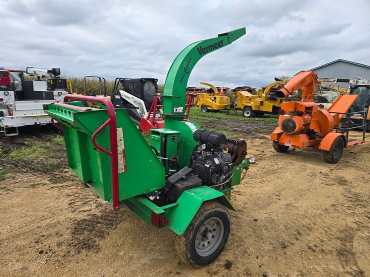 2015-vermeer-bc700xl-image-5