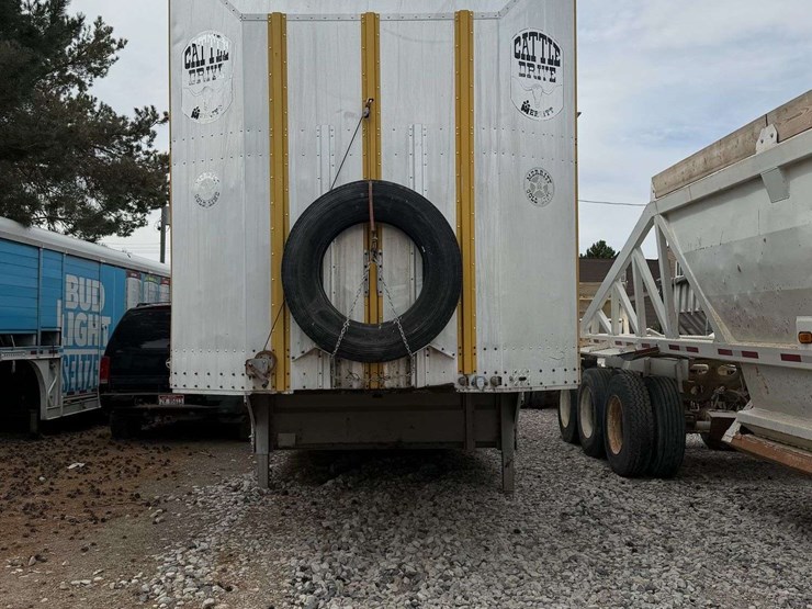 2003-merritt-cattle-trailer---53'-image-6