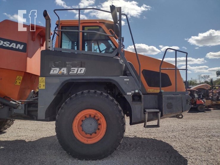 2020-doosan-da30-image-24