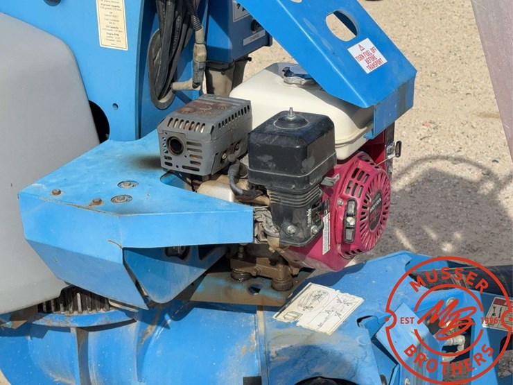 2008-genie-tz50-image-27