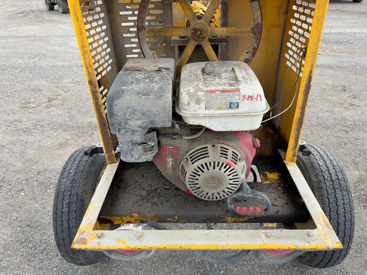 stow-cms-94-tow-behind-concrete-mixer-image-9