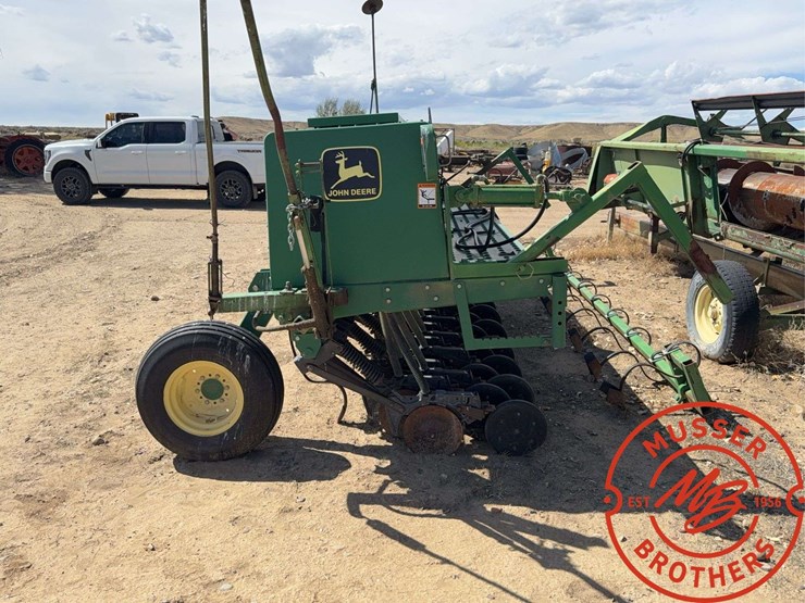 john-deere-1520-image-4
