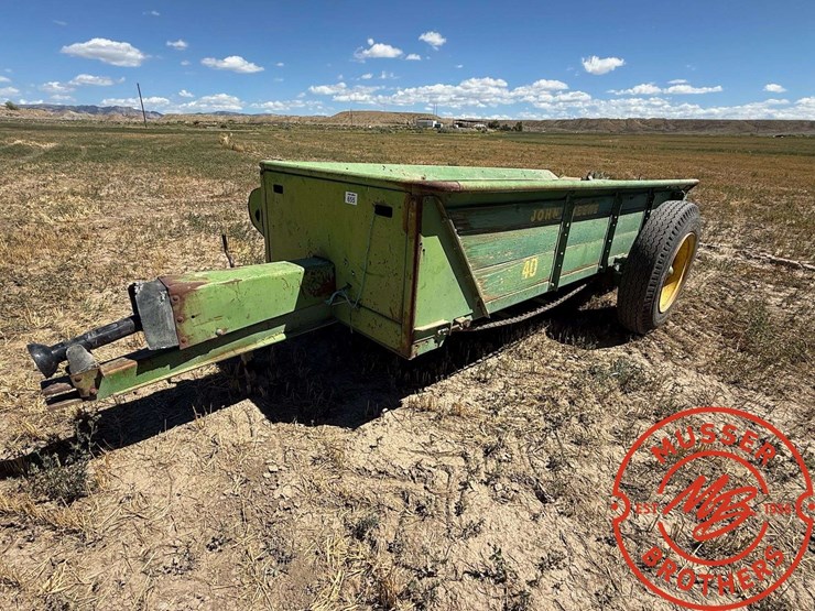 john-deere-40-image-1