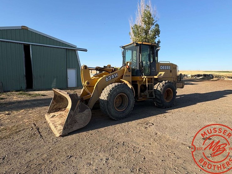 2003-deere-624h-image-2