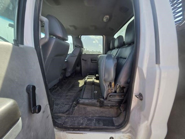 2014-ford-f350-image-7