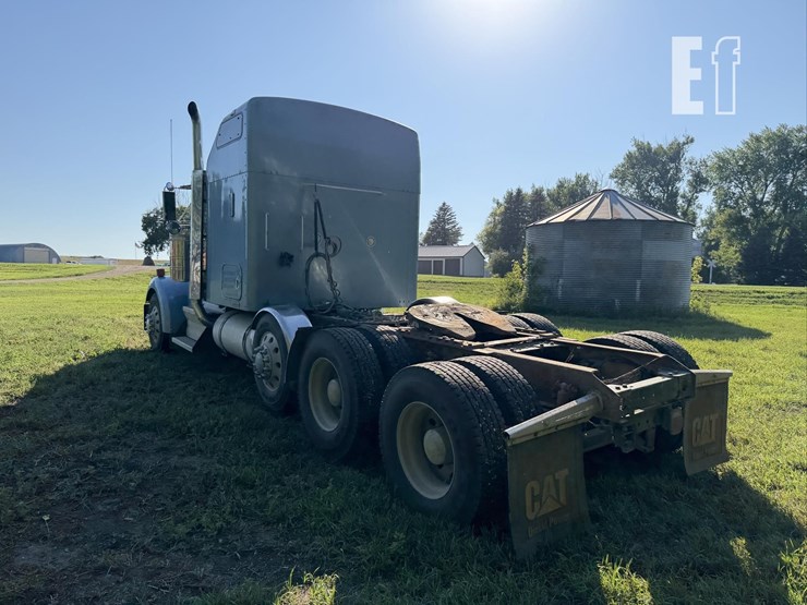 2006-kenworth-w900-image-7