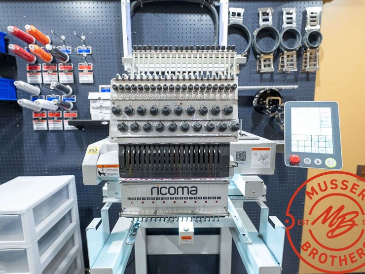 ricoma-mt-20-thread-mt-20001-8s-commercial-embroidery-machine-image-1
