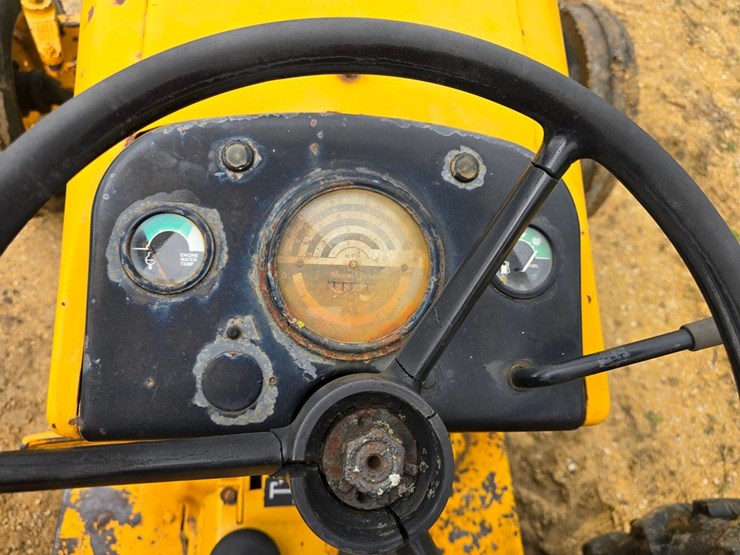 #2039-•-john-deere-tractor-image-27