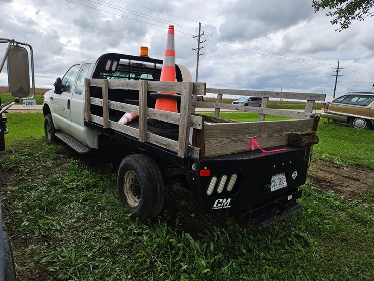 2001-ford-f350-image-3
