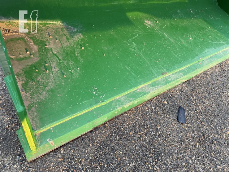 2023-john-deere-520m-image-5