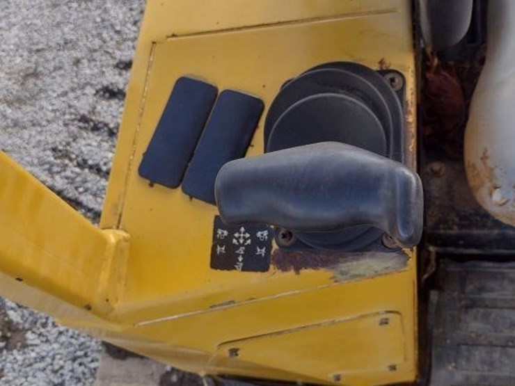 2001-deere-650h-image-8