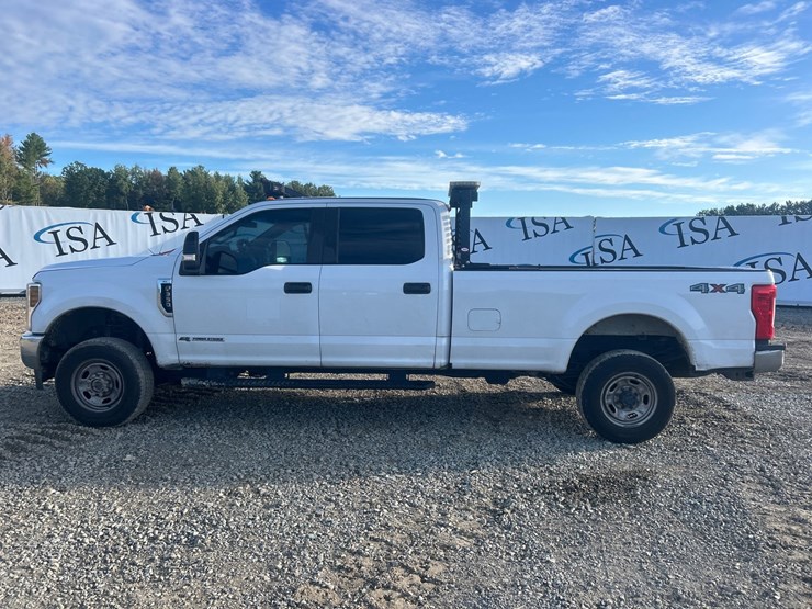 2020-ford-f350-image-2