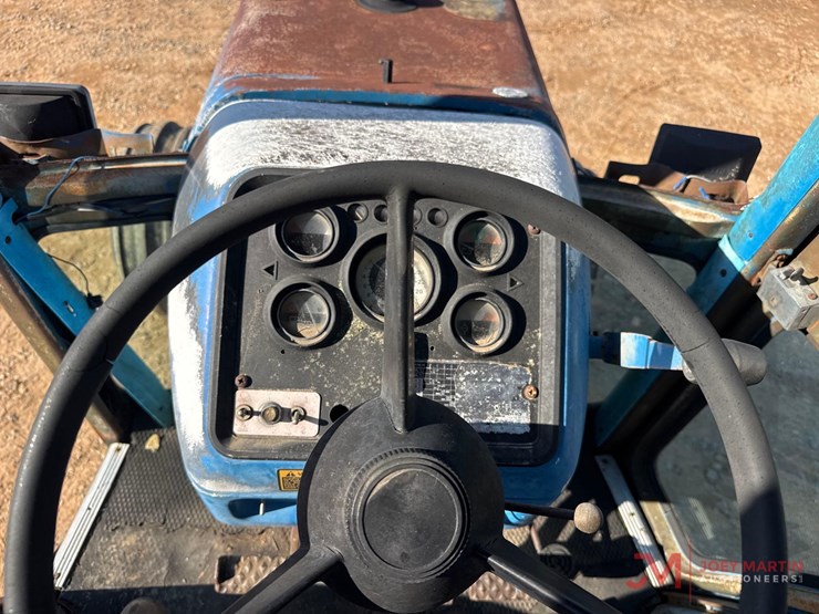 ford-tractor-image-24