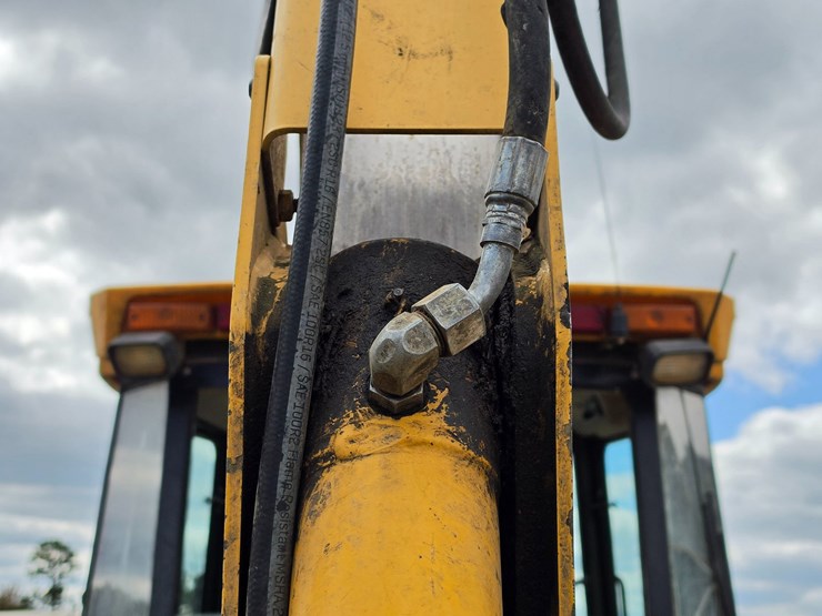 deere-310sg-image-65