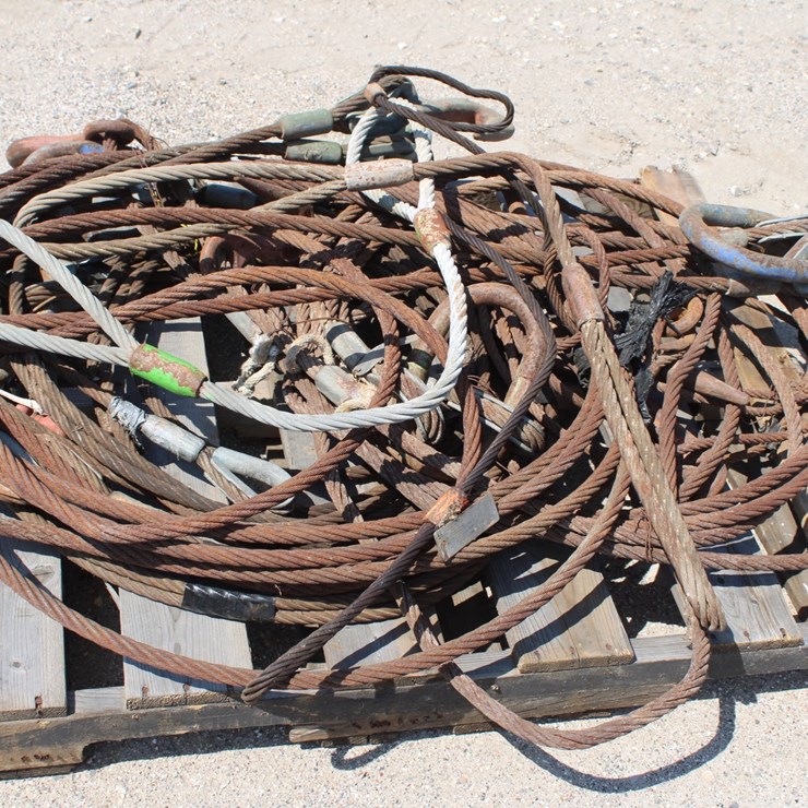 #1067 • Cables