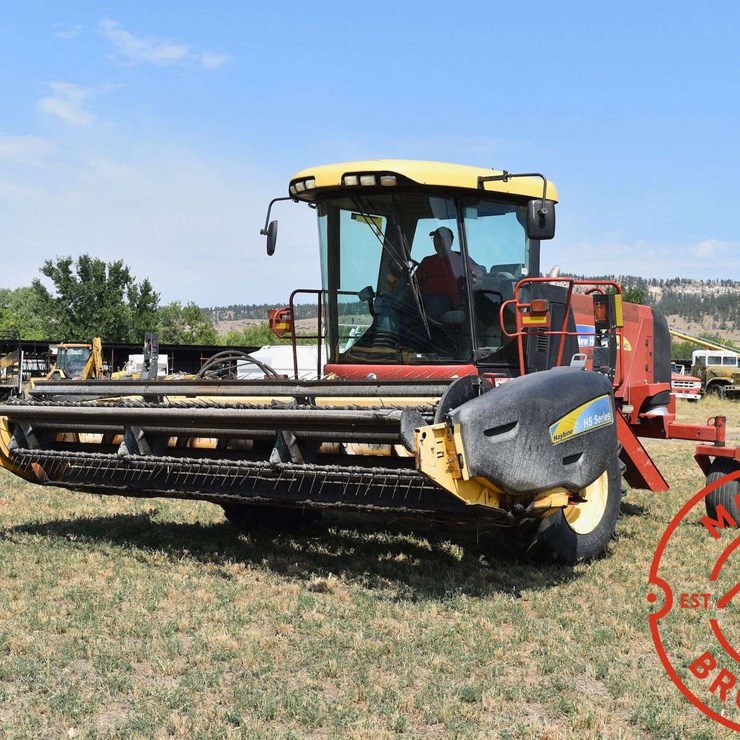 2010 NEW HOLLAND H8040