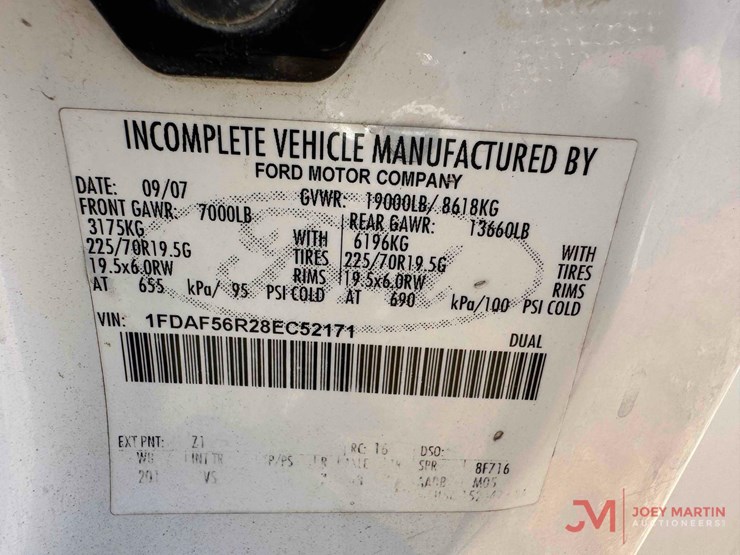 2008-ford-f550-xl-image-35