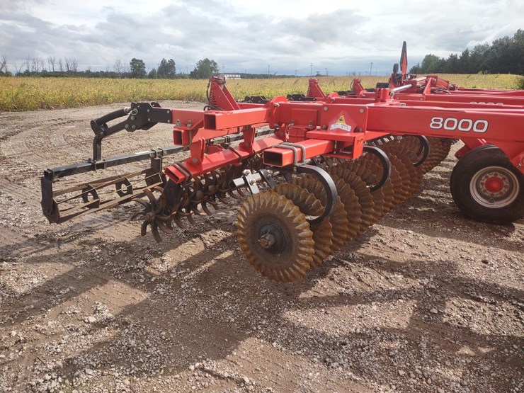 #2448-•-2015-kuhn-excelerator-8000-vertical-till-image-28