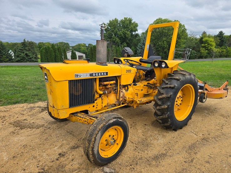 #2039-•-john-deere-tractor-image-1