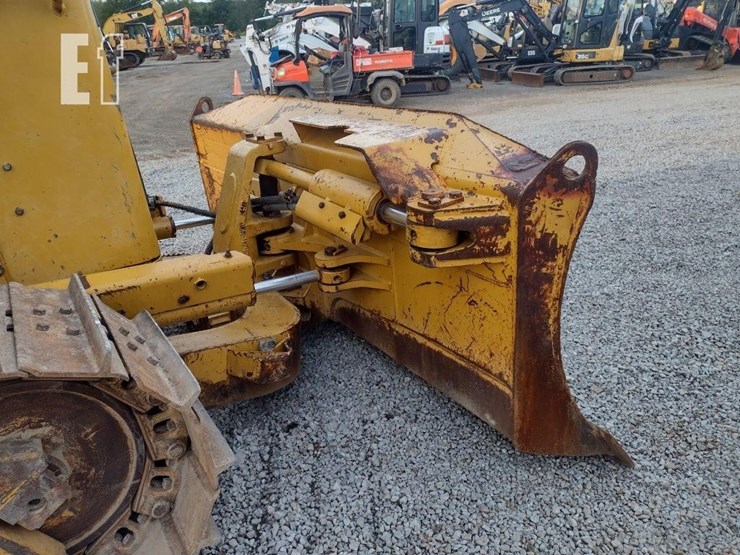 2006-caterpillar-d5n-xl-image-26