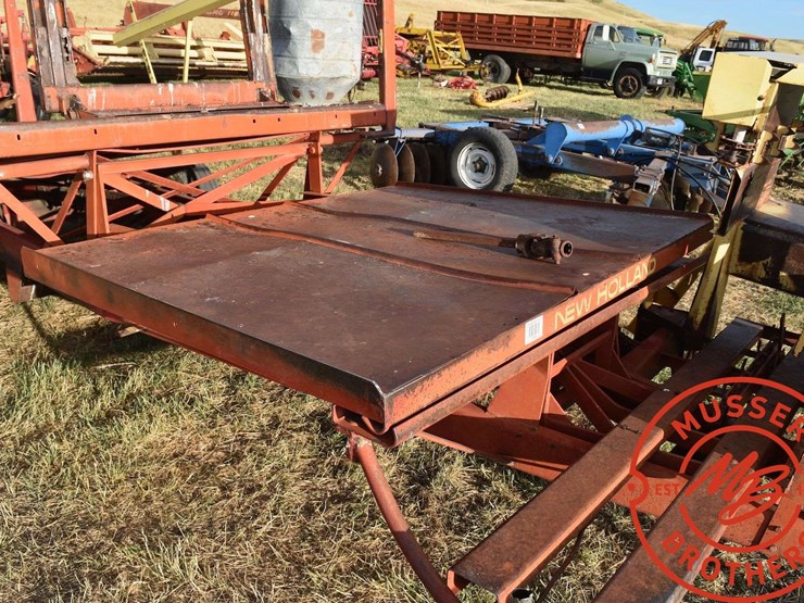 new-holland-1002-image-10
