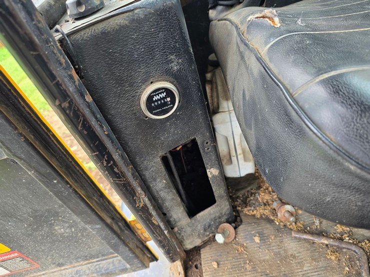 deere-693b-image-44