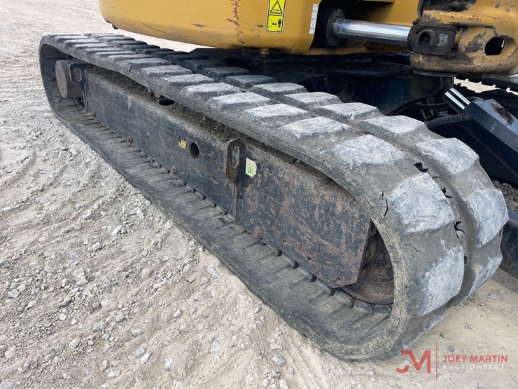 2018-cat-305.5e-2-cr-mini-excavator-image-10