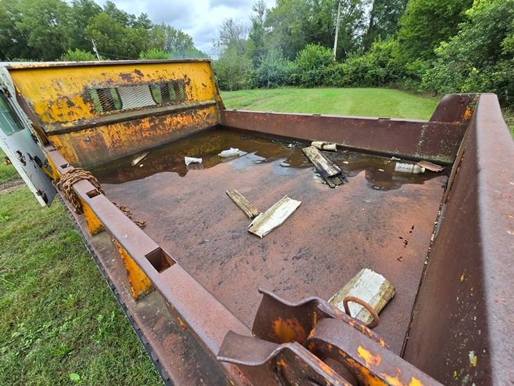 #2032-•-ago-trackt-gt1000h-dump-truck-image-20