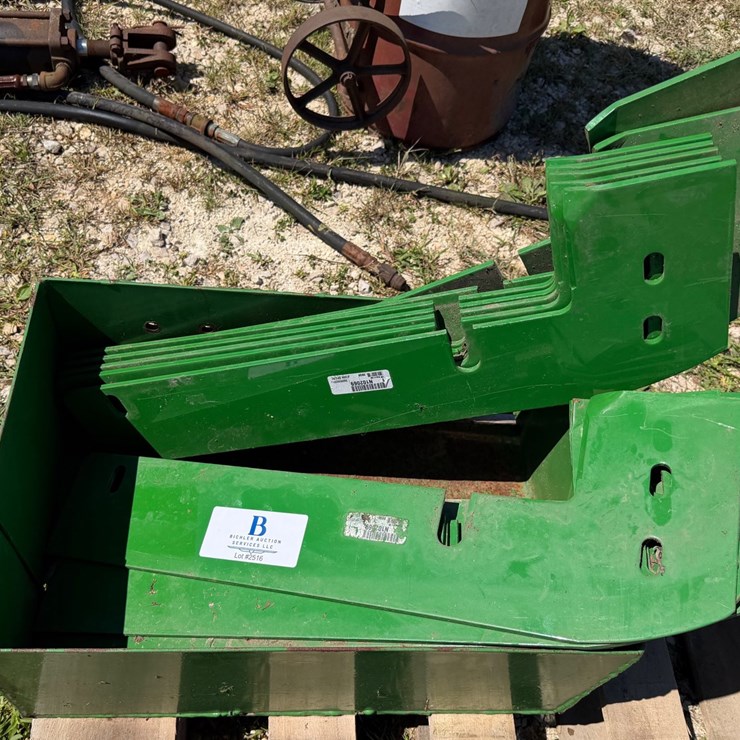 #2516 • John Deere Tool Box for Grain Bin