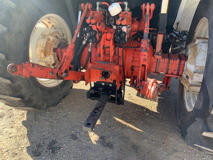 new-holland-7740-image-19