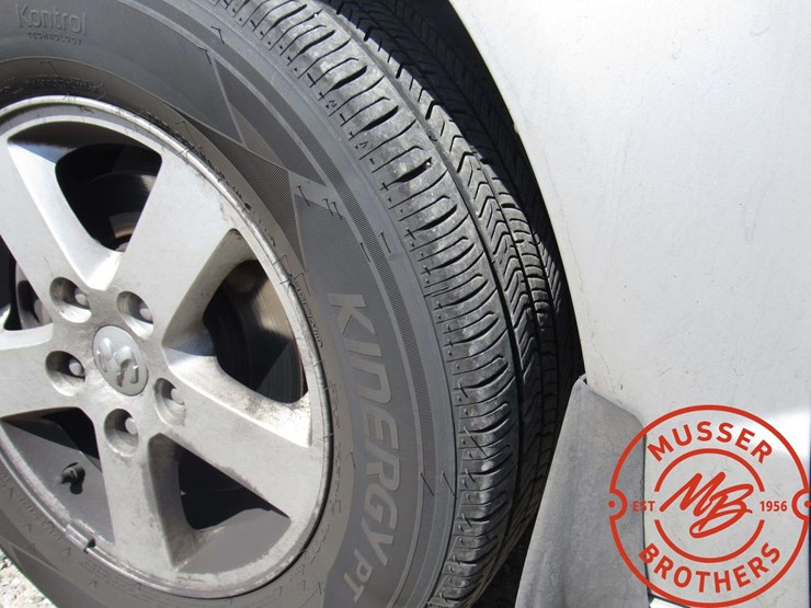 2010-dodge-grand-caravan-sxt-image-12