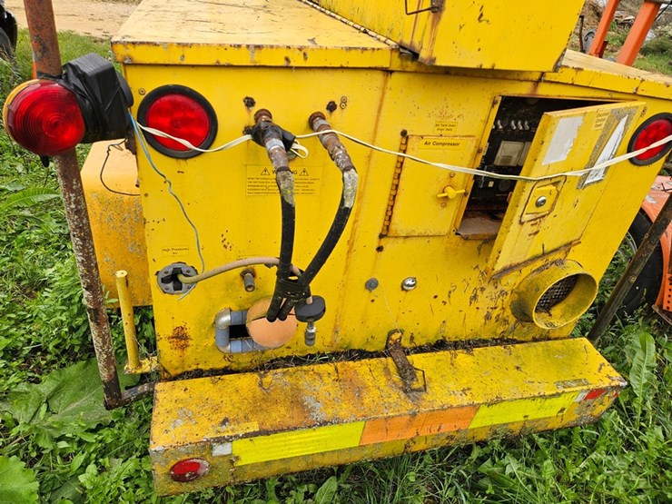 #2075-•-hescc-1500-15-service-trailer-image-21