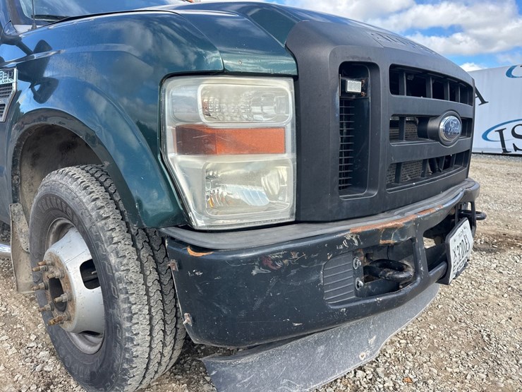 2009-ford-f350-image-11