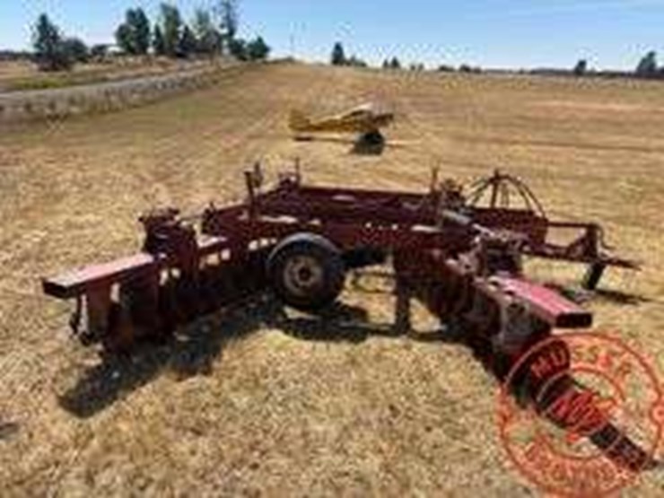 case-ih-485-image-4