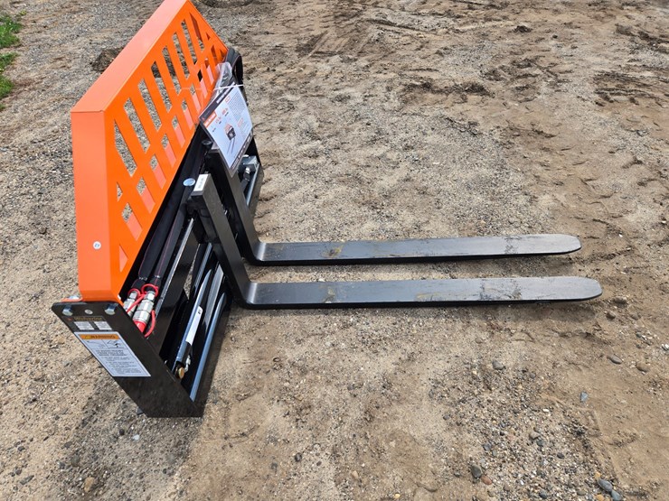 #2186-•-(edmore)wolverine-hydraulic-adjustable-pallet-forks-image-2