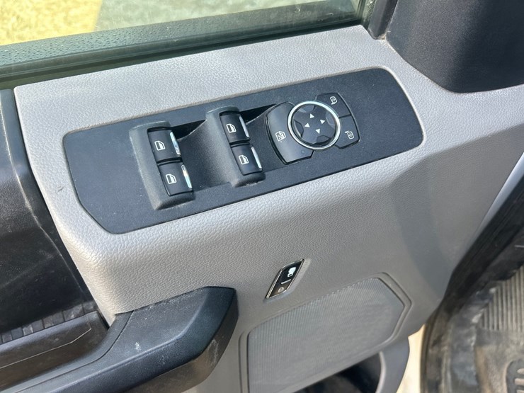 2020-ford-f350-image-57