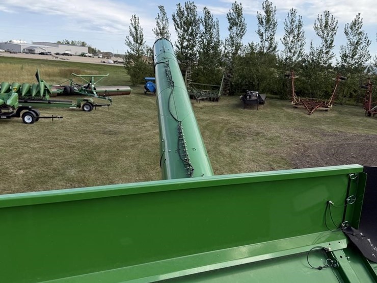 2011-john-deere-9870-sts-image-97