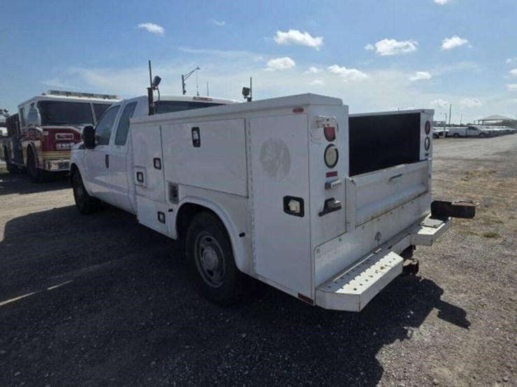 2015-ford-f250-image-4