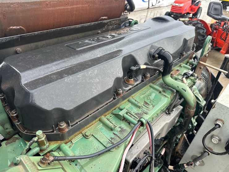 #5620-•-volvo-penta-twin-disc-pto-generator-image-15