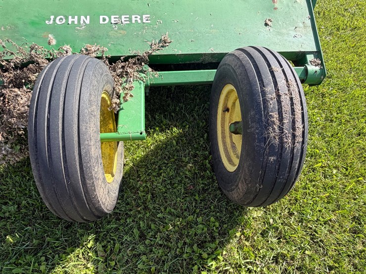 john-deere-27-image-6
