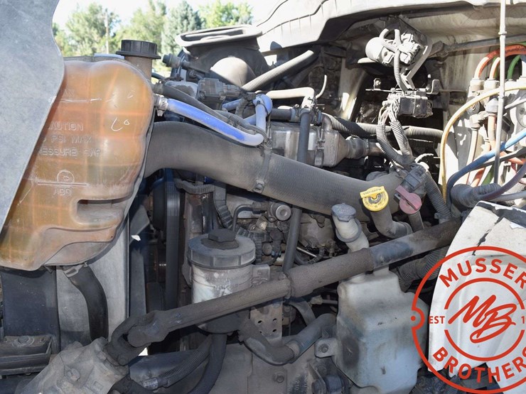 2009-international-durastar-truck-image-14