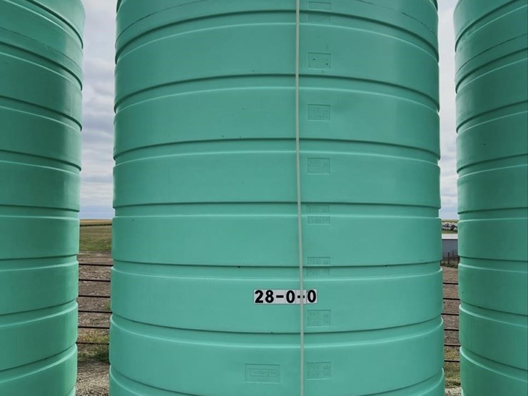 enduraplas-6000-gallon-fertilizer-tank-10085-image-2