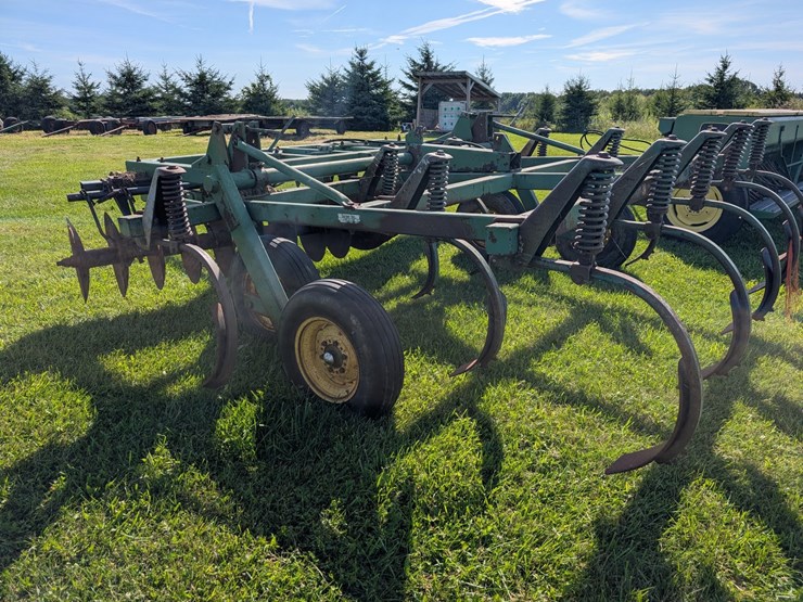 john-deere-1710-image-16