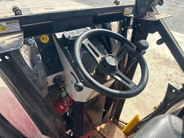 ventrac-4500z-image-38